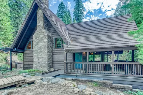 57198 Hwy 168, Lakeshore, CA 93634