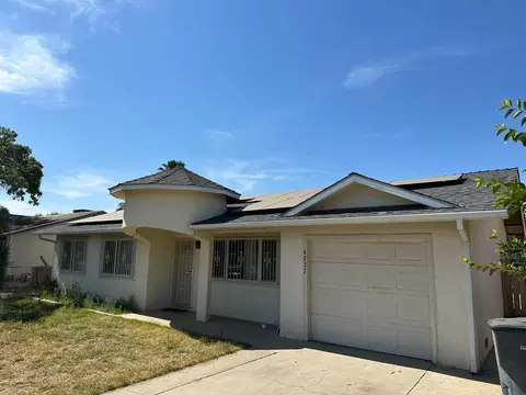 4727 E Grove Ave, Fresno, CA 93725