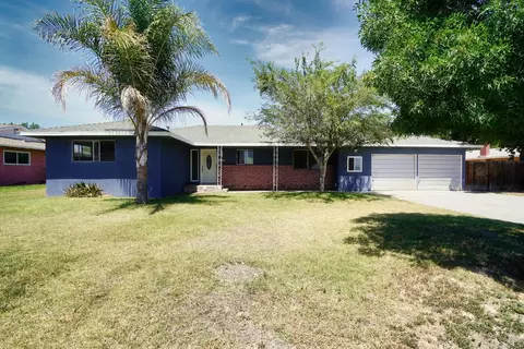 22228 Utah Ave, San Joaquin, CA 93660