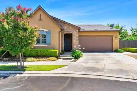 3146 Austin Ave, Clovis, CA 93619