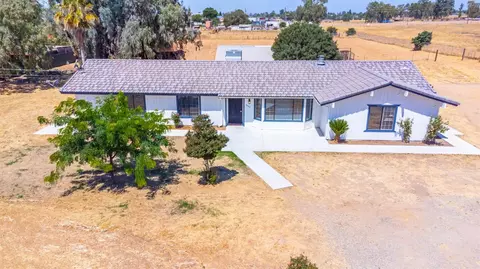 16680 Austin St, Madera, CA 93638 photo 1