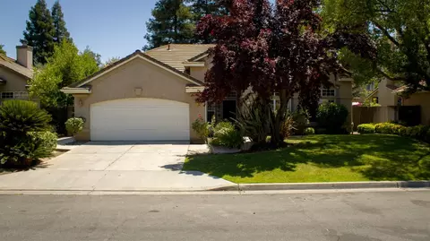 5465 W Cromwell Ave, Fresno, CA 93722