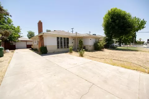 5008 E Olive Ave, Fresno, CA 93727