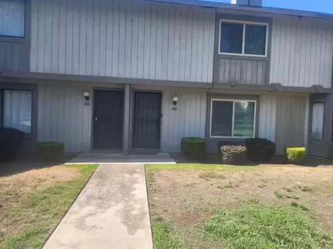 4747 N Woodrow Ave #131, Fresno, CA 93726