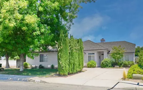 3668 N Milburn Ave, Fresno, CA 93722