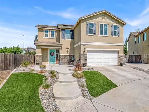 3085 N Hornet Ave, Fresno, CA 93737