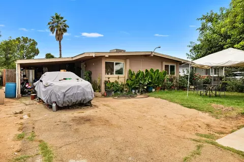 217 K St, Sanger, CA 93657 photo 1