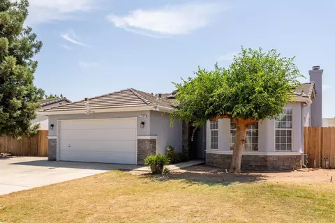 1392 N Cedar Ave, Reedley, CA 93654