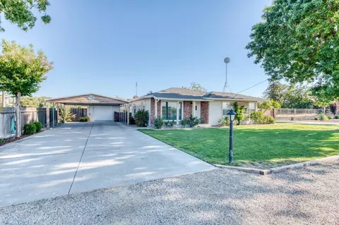 51 W Jefferson Ave, Fresno, CA 93706