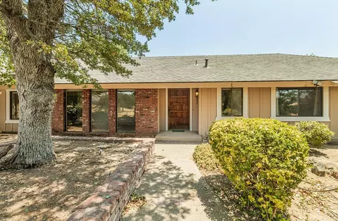 10574 Millerton Rd, Clovis, CA 93619