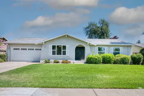 3062 W Browning Ave, Fresno, CA 93711