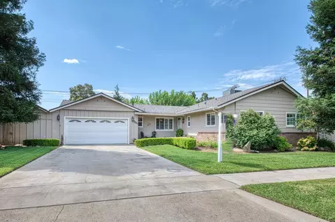 1221 W Gettysburg Ave, Fresno, CA 93705