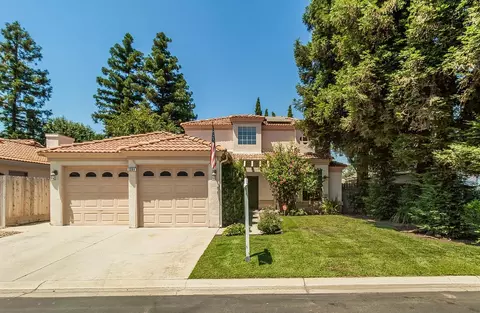 1294 E Loma Linda Ave, Fresno, CA 93720