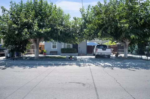 476 E Valley St, Coalinga, CA 93210