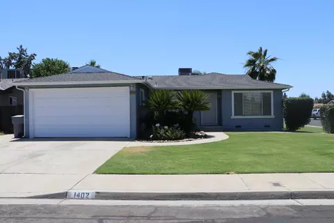 1402 Rall Ave, Clovis, CA 93619 photo 1