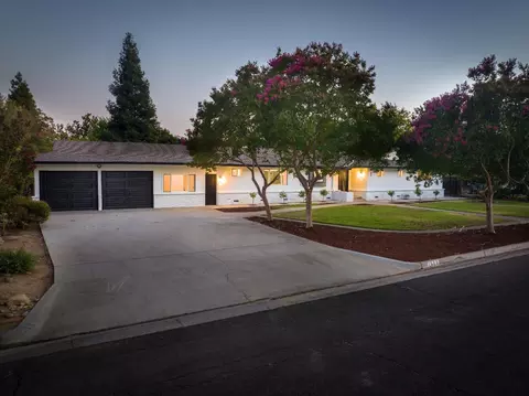 1509 W San Jose Ave, Fresno, CA 93711