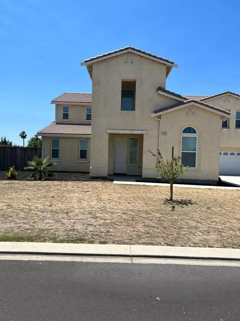 14650 Spanish Bay Way, Chowchilla, CA 93610