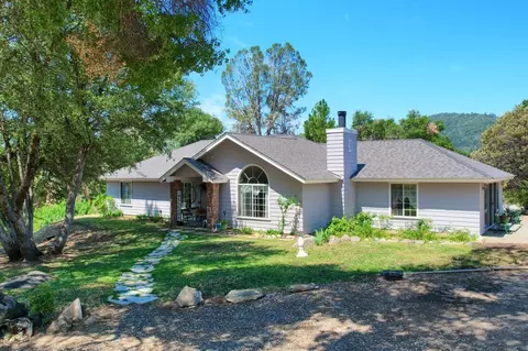59842 Road 601, Ahwahnee, CA 93601