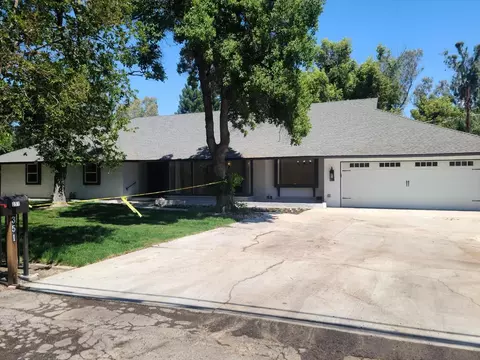 351 E Lansing Way, Fresno, CA 93704