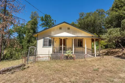 5667 Harris Cut Off Rd, Mariposa, CA 95338