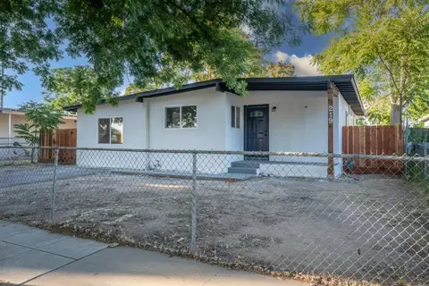 219 W Eden Ave, Fresno, CA 93706