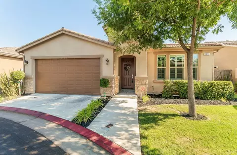 3010 Mount Rainier Ln, Clovis, CA 93619 photo 1