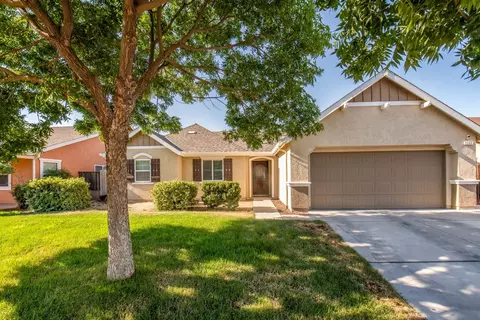 5340 E Truman Ave, Fresno, CA 93725