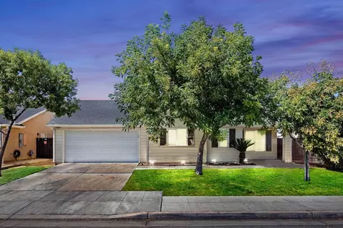 6650 El Monte Way, Fresno, CA 93727