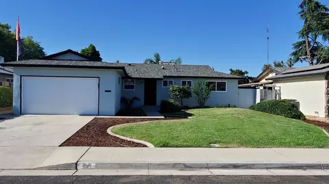 872 W Euclid Ave, Clovis, CA 93612