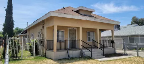 2624 E Olive Ave, Fresno, CA 93701 photo 1