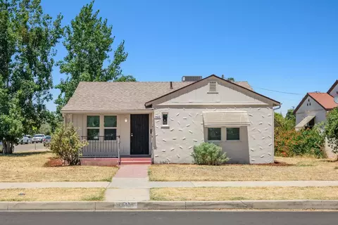 1622 10th St, Sanger, CA 93657