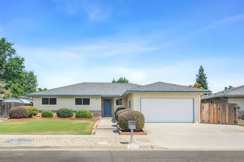 3164 E Tenaya Way, Fresno, CA 93710