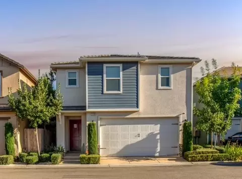 3718 Integrity Way, Clovis, CA 93619