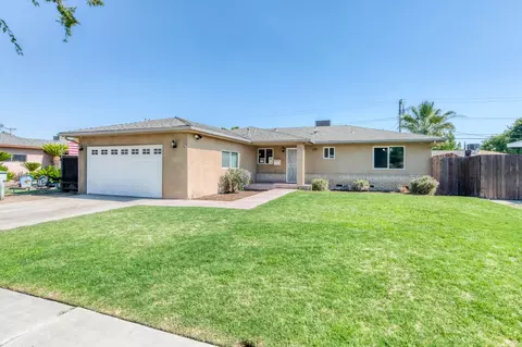 4342 E Holland Ave, Fresno, CA 93726