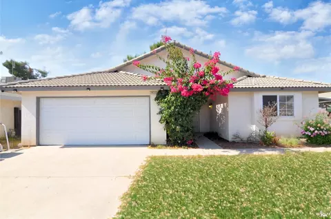 2922 W Lawson St, Caruthers, CA 93609