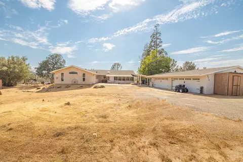 44574 Trabuco Rd, Coarsegold, CA 93614