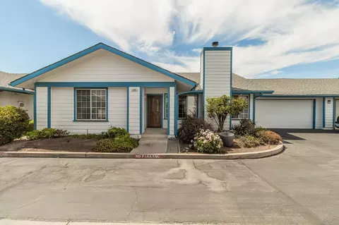 6589 N Maroa Ave #114, Fresno, CA 93704