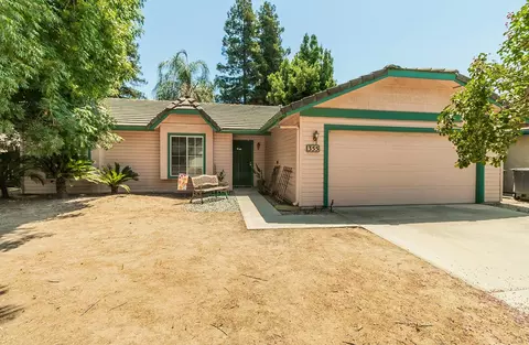 355 E Carob Ave, Reedley, CA 93654