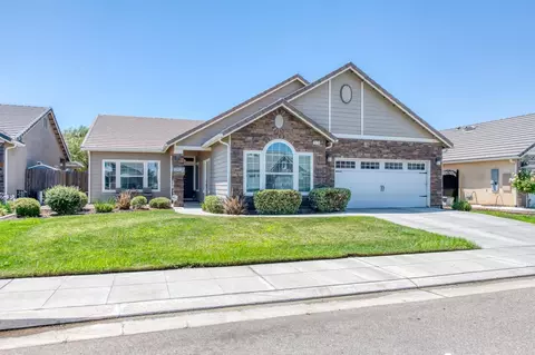 3124 Keats Ave, Clovis, CA 93619