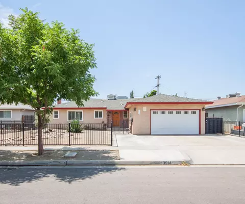 3914 E Hampton Way, Fresno, CA 93726