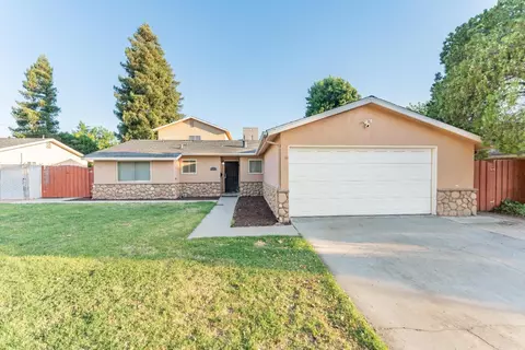 4016 E Holland Ave, Fresno, CA 93726