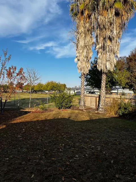 1803 Lopes Ave, Merced, CA 95341 photo 24