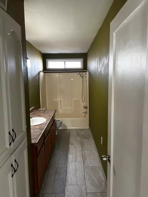1803 Lopes Ave, Merced, CA 95341 photo 17