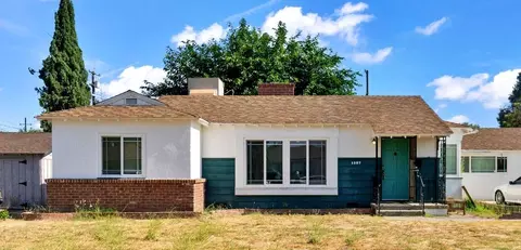 1507 W 4th St, Madera, CA 93637