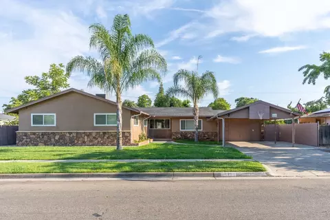 622 W Gettysburg Ave, Fresno, CA 93705