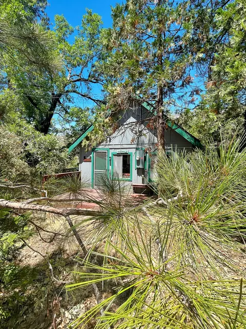 52228 Niblock Ln #68, Shaver Lake, CA 93664