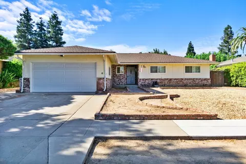 2247 E Warner Ave, Fresno, CA 93710