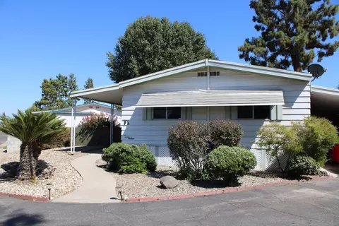 2400 W Midvalley Ave #F1, Visalia, CA 93277