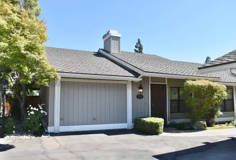 239 E Cole Ave, Fresno, CA 93720