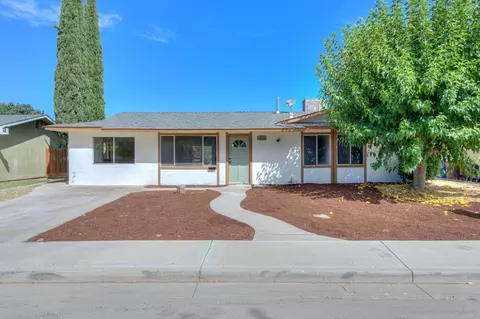 1530 Cardella St, Firebaugh, CA 93622